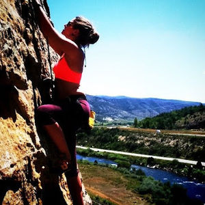 Meet your Posher, Natia